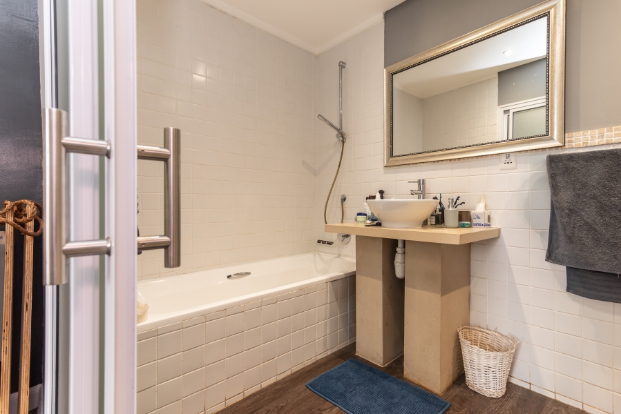 To Let 1 Bedroom Property for Rent in Cape Town City Centre Western Cape